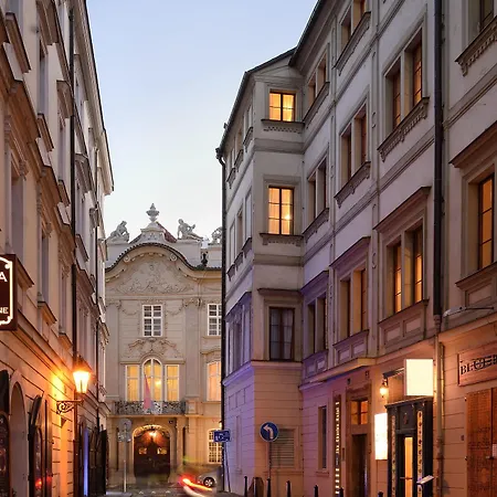 The Charles Hotel