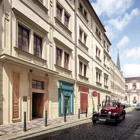 Hotel The Charles 4*