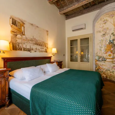 Hotel The Charles 4*